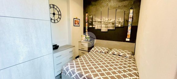 2-salle Appartement à Monza, Italy No. 232669 21