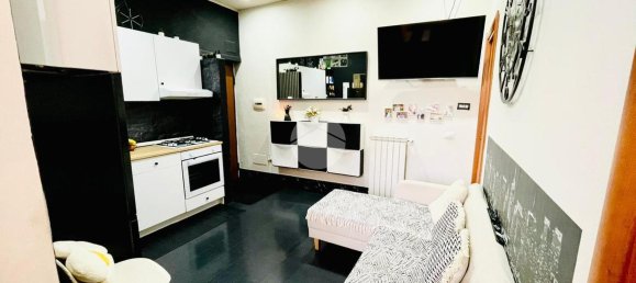 2-salle Appartement à Monza, Italy No. 232669 9