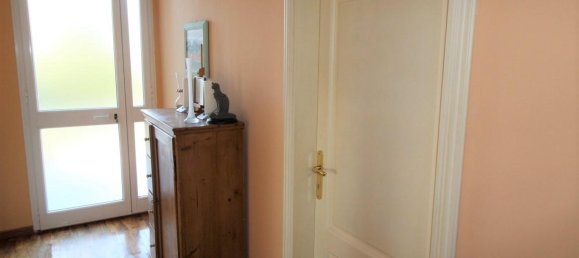 8-salle Villa à Cavriglia, Italy No. 234233 23