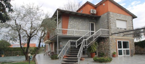 8-salle Villa à Cavriglia, Italy No. 234233 6