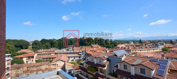 2 bedrooms Apartment in Arcore, Italy No. 293823 17