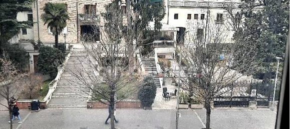 5 rooms Office in Conegliano, Italy No. 374590 3