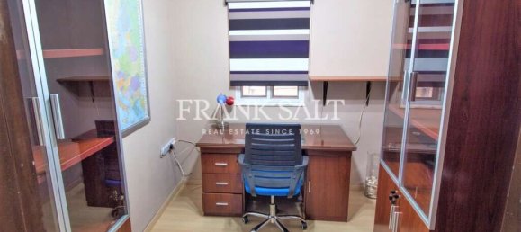 Квартира с 2 спальнями в Марсаскала, Мальта № 4881 13