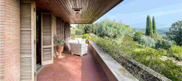 14 rooms Villa in Perugia, Italy No. 130558 9