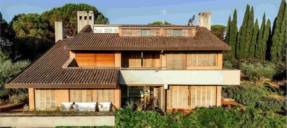 14 rooms Villa in Perugia, Italy No. 130558 3