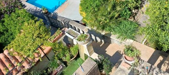 Дом с 3 спальнями в Марсель, Франция № 361672 2