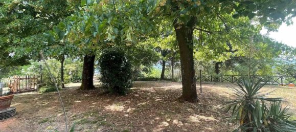 Casa de 16 habitaciónes en Figline e Incisa Valdarno, Italy No. 26842 3