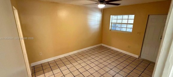 3 Schlafzimmer Villa in Miami, USA, Nr. 615715 12