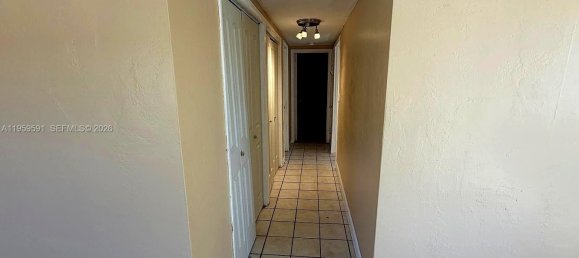3 Schlafzimmer Villa in Miami, USA, Nr. 615715 19