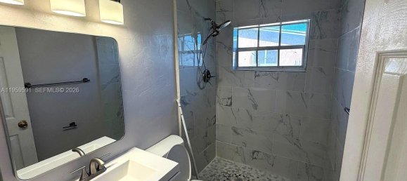3 Schlafzimmer Villa in Miami, USA, Nr. 615715 17