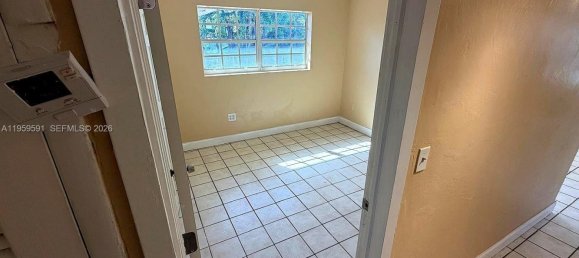 3 Schlafzimmer Villa in Miami, USA, Nr. 615715 8