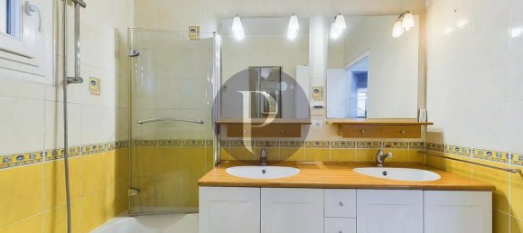 4 bedrooms Villa in Le Plessis-Robinson, France No. 151139 23