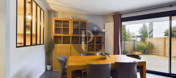 4 bedrooms Villa in Le Plessis-Robinson, France No. 151139 5