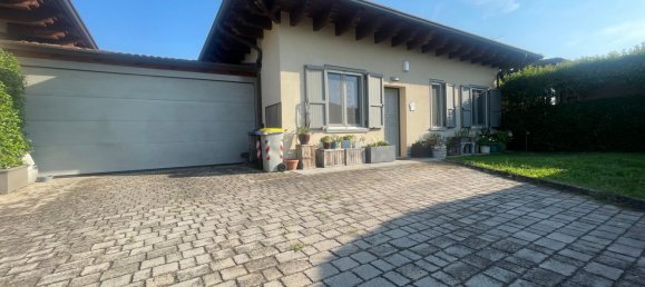 4 bedrooms Villa in Piacenza, Italy No. 380687 5