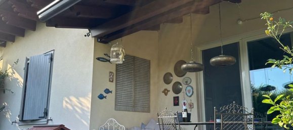 4 bedrooms Villa in Piacenza, Italy No. 380687 4