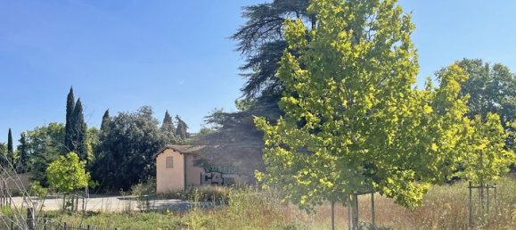 150m² Commercial property in Montpellier, France No. 279998 2