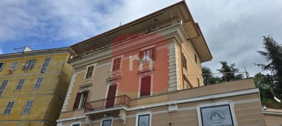 Коммерческая недвижимость с 3 комнатами в Олевано Романо, Италия № 82145 2