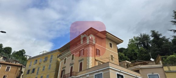 Коммерческая недвижимость с 3 комнатами в Олевано Романо, Италия № 82145 3