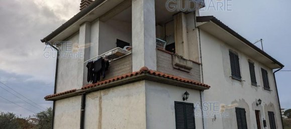 6غرفة شقة في Lamporecchio, Italy رقم 40719 16