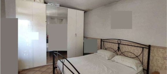 5 rooms Apartment in Giugliano in Campania, Italy No. 228072 28
