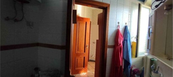5 rooms Apartment in Giugliano in Campania, Italy No. 228072 24