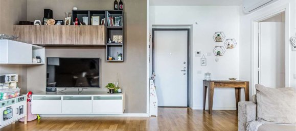 2 chambres Appartement à Mariano Comense, Italy No. 373755 10