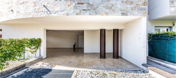 2 chambres Appartement à Mariano Comense, Italy No. 373755 7