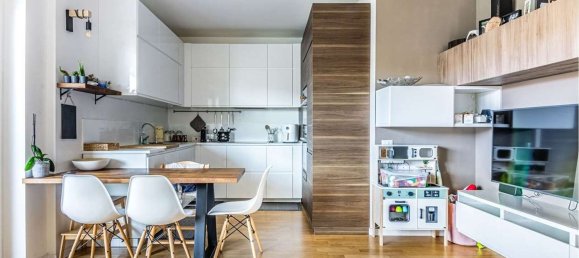 2 chambres Appartement à Mariano Comense, Italy No. 373755 3