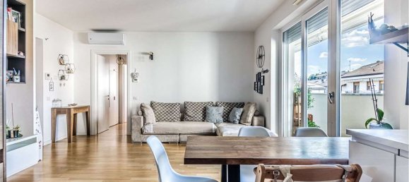 2 chambres Appartement à Mariano Comense, Italy No. 373755 15