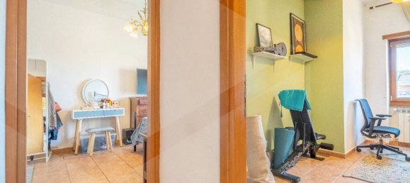 3 rooms Apartment in Ciampino, Italy No. 24700 25