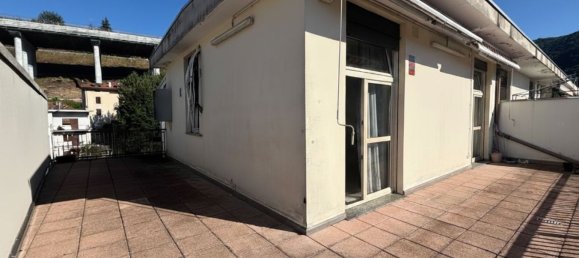 2 bedrooms Apartment in Como, Italy No. 359717 13