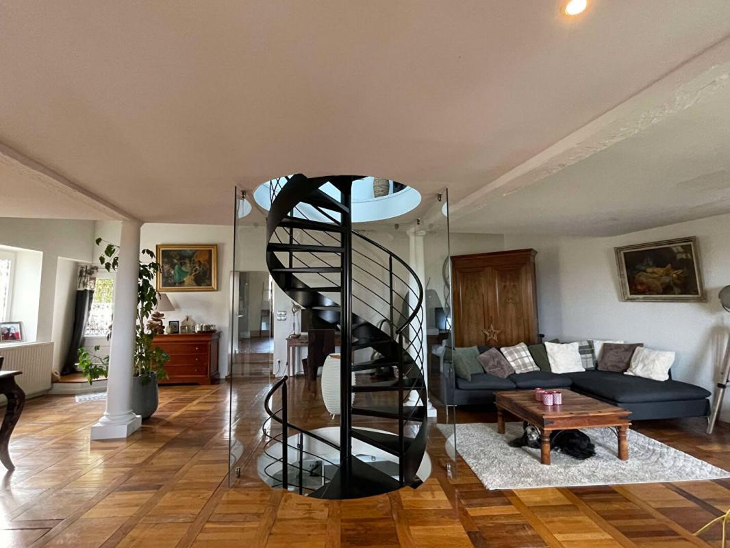 2 bedrooms House in Trelins, France No. 240335