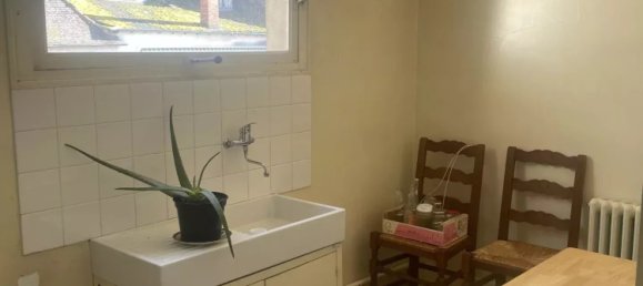 2 bedrooms Building in Aubusson, France No. 95673 3