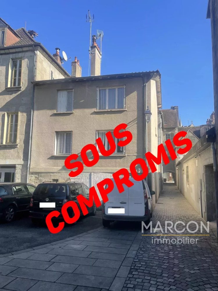 2 bedrooms Building in Aubusson, France No. 95673