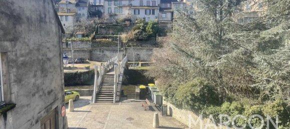 2 bedrooms Building in Aubusson, France No. 95673 10