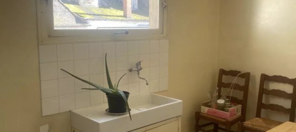 2 bedrooms Building in Aubusson, France No. 95673 4