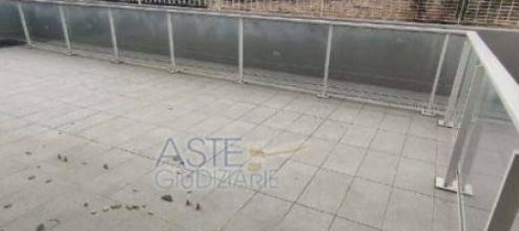 Estudio en Bari, Italy No. 278195 12