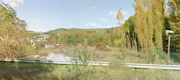 6 rooms Warehouse in Magione, Italy No. 51615 28