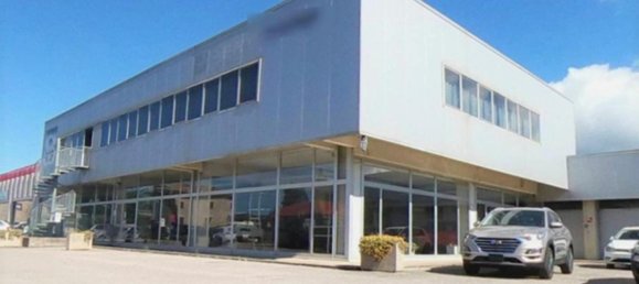 6 rooms Warehouse in Magione, Italy No. 51615 11