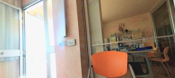 6 rooms Warehouse in Magione, Italy No. 51615 20