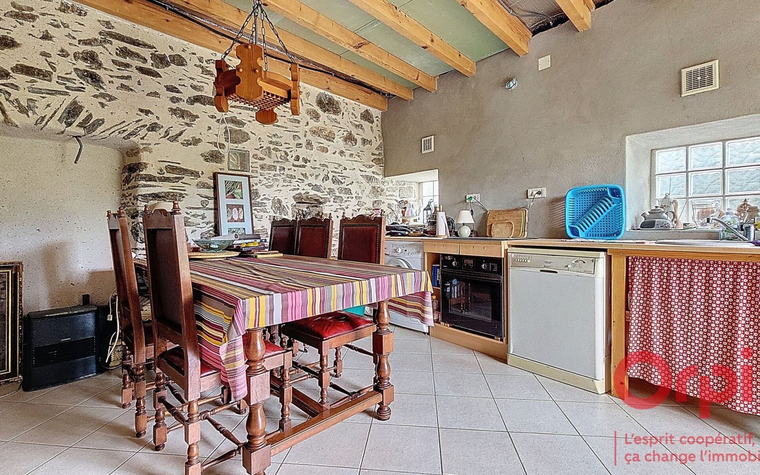 4 rooms Townhouse in Pyrenees-Orientales, France No. 297824