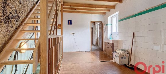 4 rooms Townhouse in Pyrenees-Orientales, France No. 297824 4