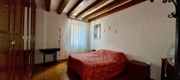 4 bedrooms House in Udine, Italy No. 327527 25
