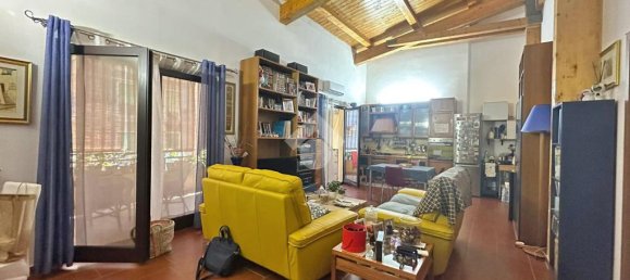 2 bedrooms Apartment in Foggia, Italy No. 377614 2