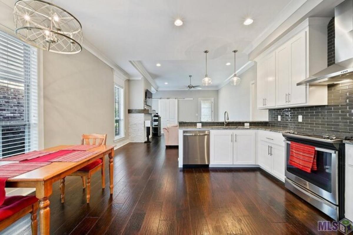 3 bedrooms House in Baton Rouge, USA No. 371779