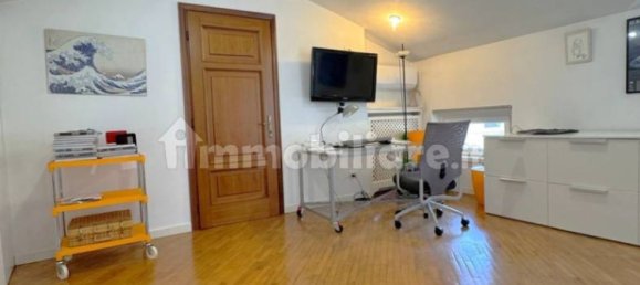 Apartamento de 3 dormitorios en Cremona, Italy No. 257470 29