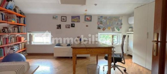 Apartamento de 3 dormitorios en Cremona, Italy No. 257470 22