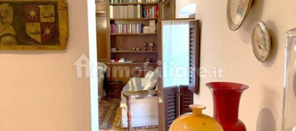 Apartamento de 3 dormitorios en Cremona, Italy No. 257470 8