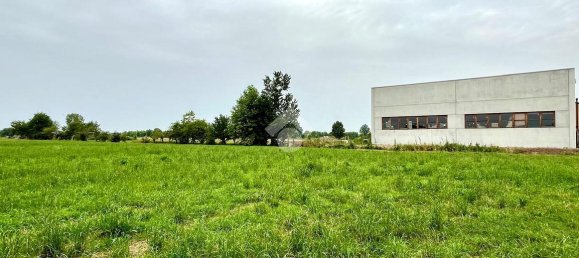 17580m² Land in Marmirolo, Italy No. 64190 6