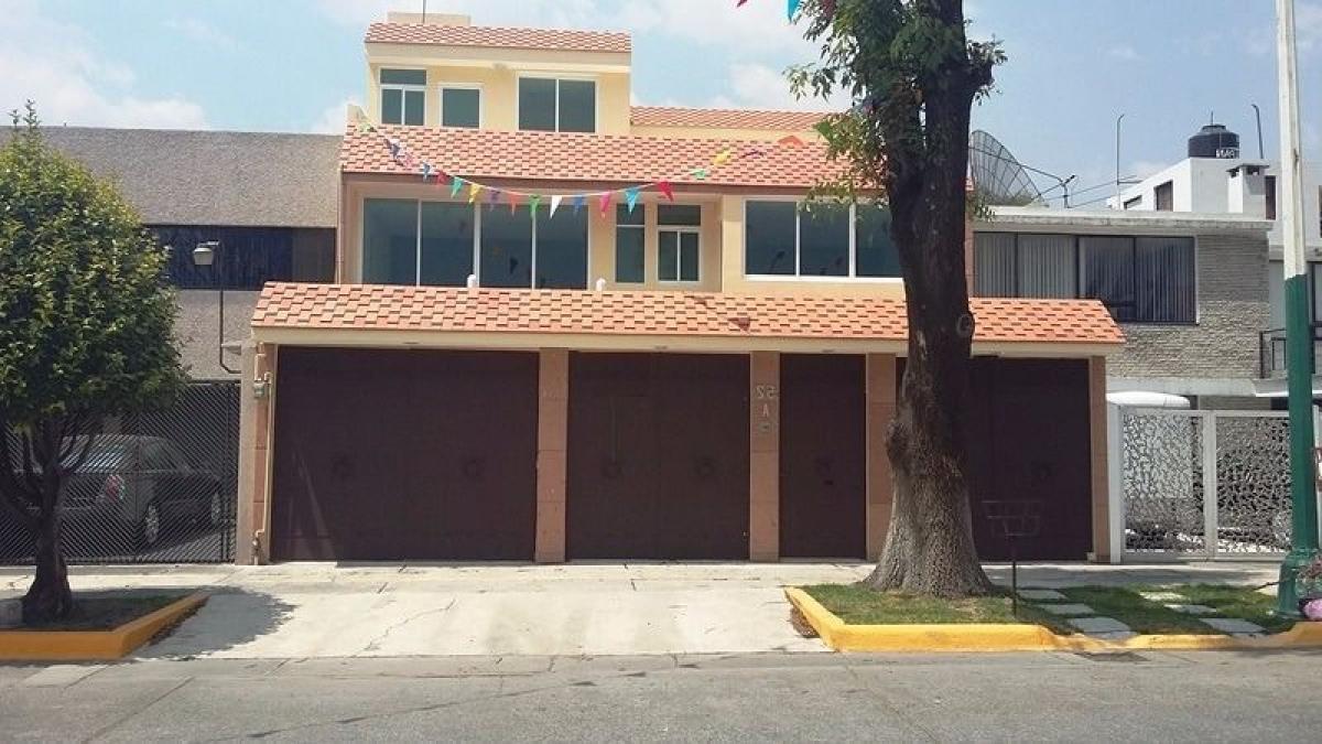 4 bedrooms House in Naucalpan de Juarez, Mexico No. 219483